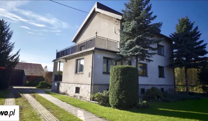 dom wolnostojący, 10 pokoi Łódź Kochanówka, ul. Wronia