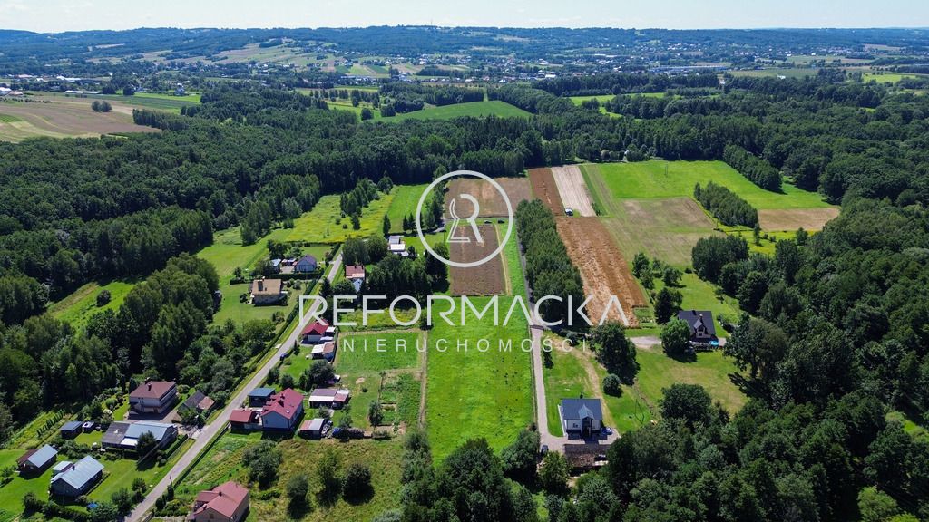 Działka budowlana Strażów. Zdjęcie 2