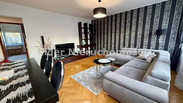 Mieszkanie 3-pokojowe Pabianice, ul. Wileńska. Zdjęcie 1