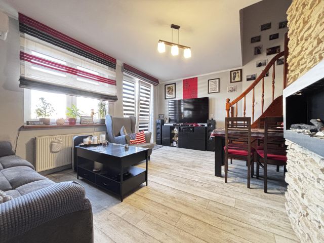 Mieszkanie 3-pokojowe Świdnica Centrum, ul. Lwa Tołstoja. Zdjęcie 1