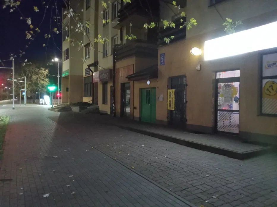 Lokal Ostrów Mazowiecka, ul. 3 Maja. Zdjęcie 1