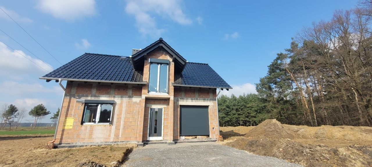 dom wolnostojący, 4 pokoje Kędzierzyn-Koźle Cisowa. Zdjęcie 1