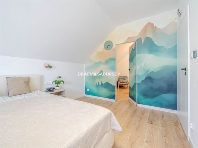 dom wolnostojący, 6 pokoi Młodziejowice. Zdjęcie 12