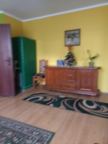 Mieszkanie 3-pokojowe Podolany. Zdjęcie 1