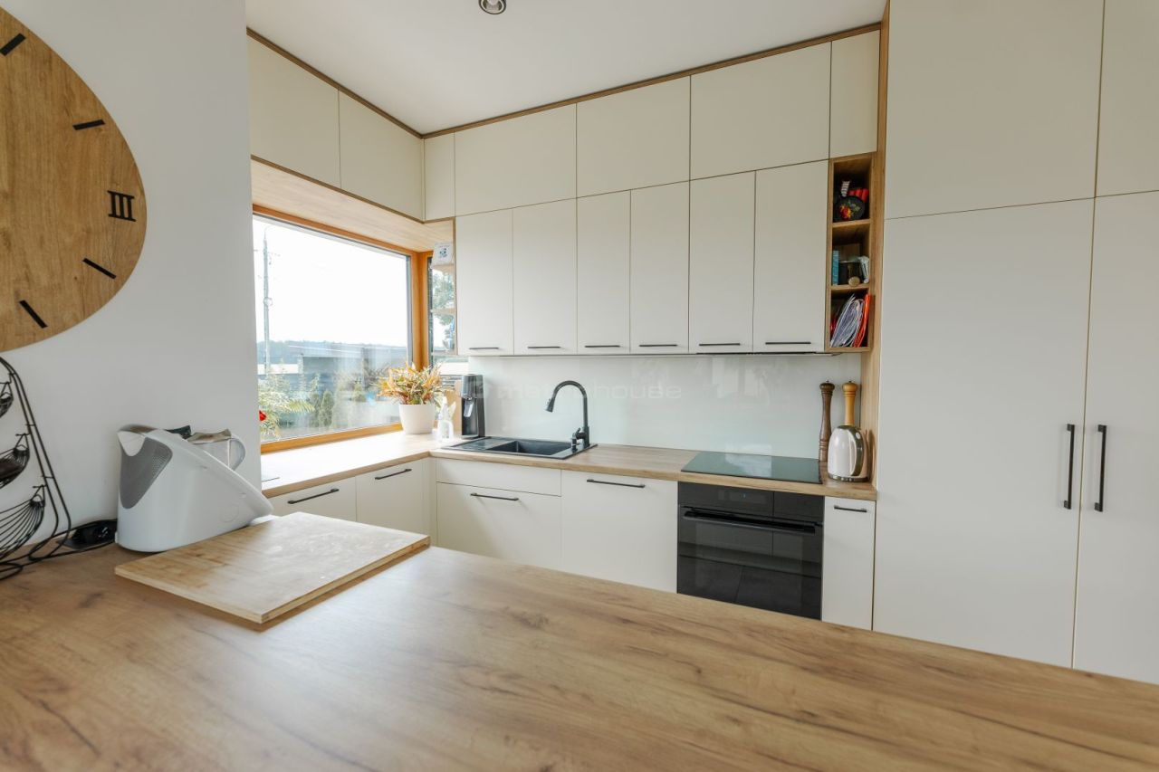 dom wolnostojący, 4 pokoje Szadki. Zdjęcie 10