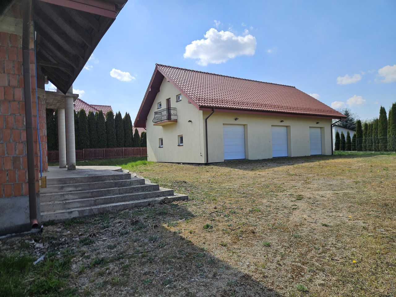 dom wolnostojący, 8 pokoi Busko-Zdrój Łagiewniki. Zdjęcie 5