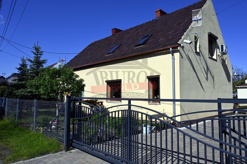 dom wolnostojący, 7 pokoi Antoniów. Zdjęcie 1