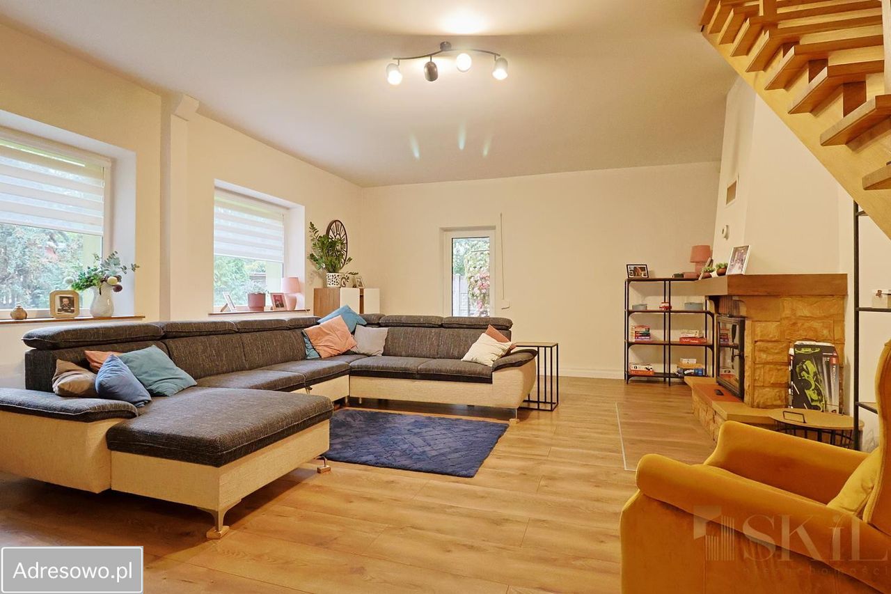 dom wolnostojący, 5 pokoi Łódź Bałuty, ul. Helska. Zdjęcie 16