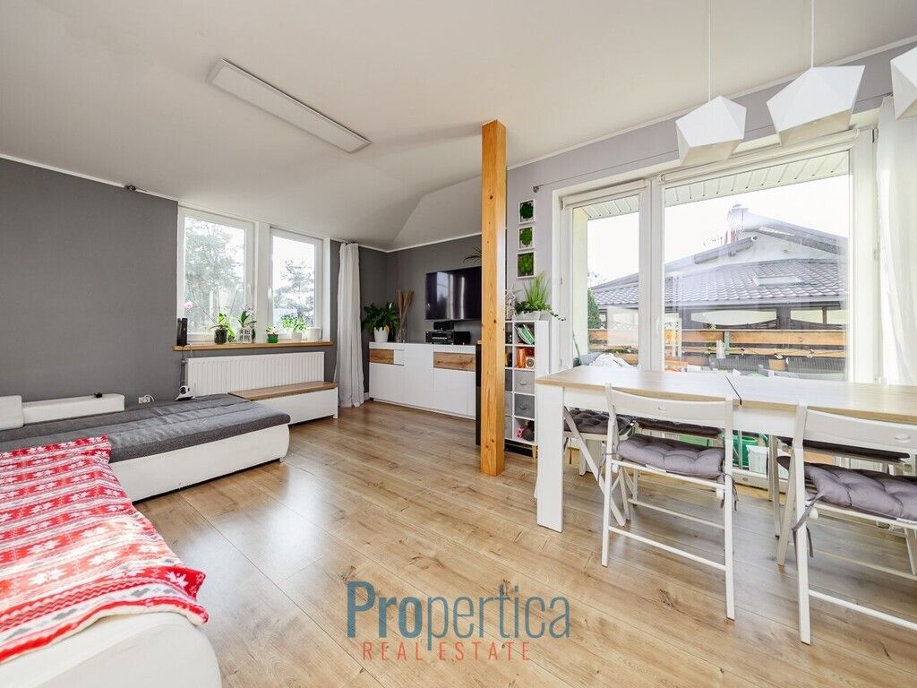 bliźniak, 8 pokoi Warszawa Ursus, ul. Robinii. Zdjęcie 3