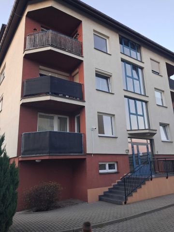 Mieszkanie 3-pokojowe Wieluń, ul. Fabryczna. Zdjęcie 1