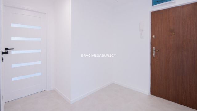 Mieszkanie 3-pokojowe Kraków Mistrzejowice, os. Tysiąclecia. Zdjęcie 14