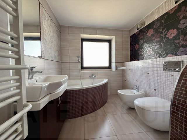 dom wolnostojący, 6 pokoi Katowice Kostuchna, ul. Truskawkowa. Zdjęcie 10