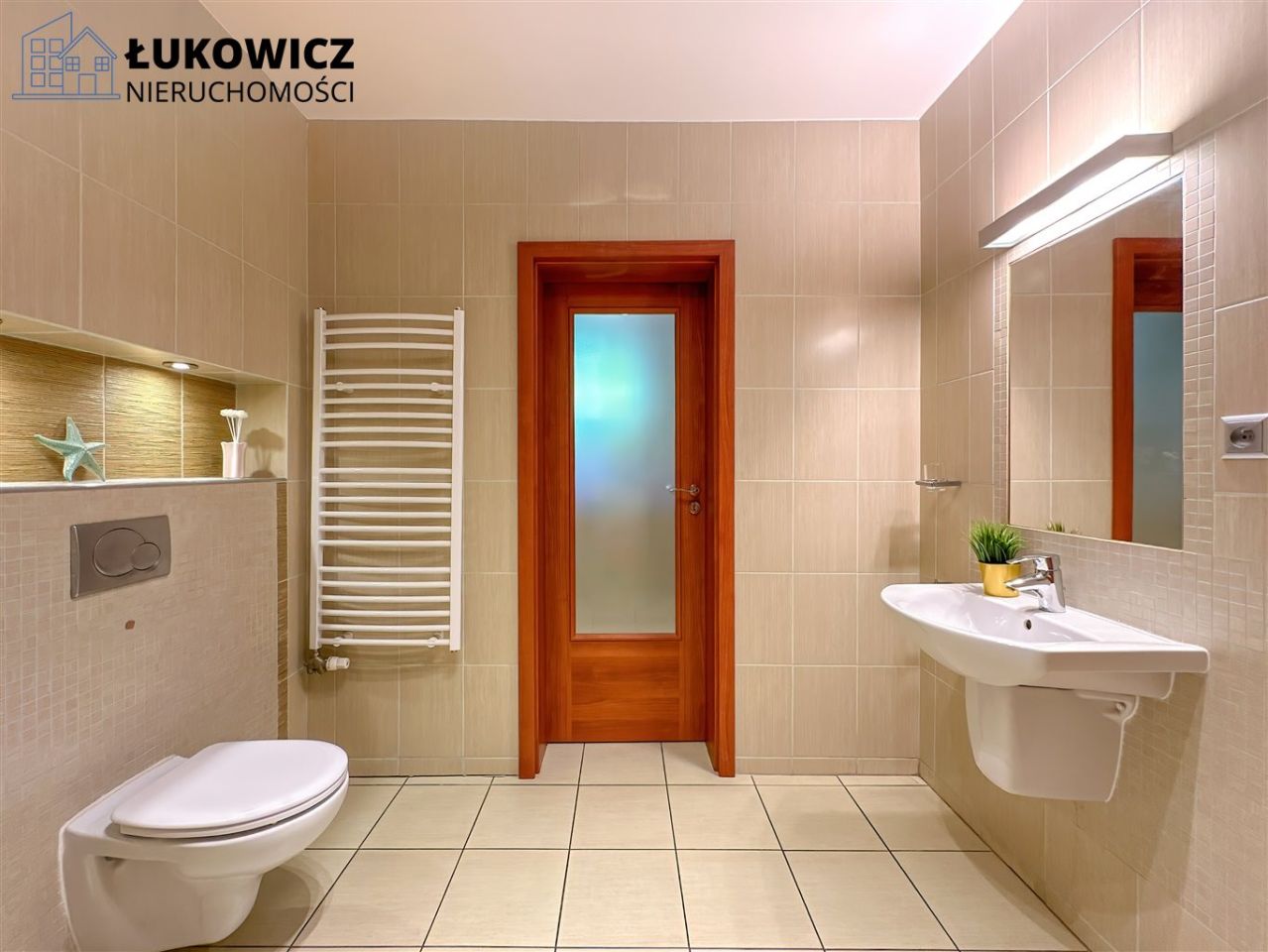 dom wolnostojący, 3 pokoje Cisiec. Zdjęcie 17