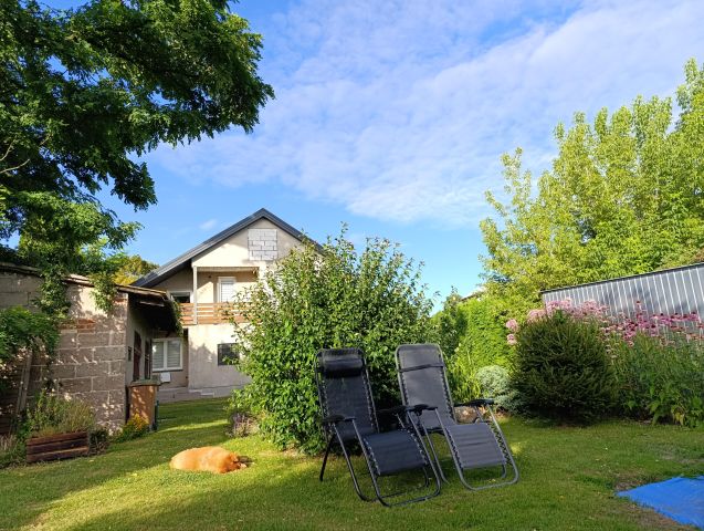 dom wolnostojący, 7 pokoi Postoliska, ul. Starowiejska. Zdjęcie 1