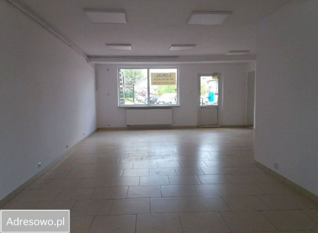 Lokal Brzesko, ul. Bartosza Głowackiego. Zdjęcie 1