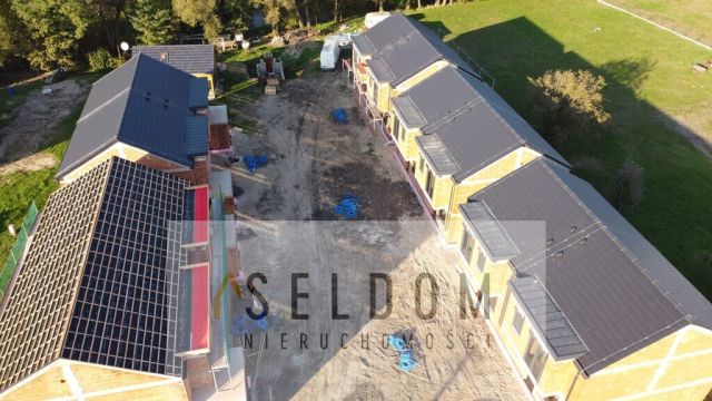 bliźniak, 5 pokoi Ozimek. Zdjęcie 10