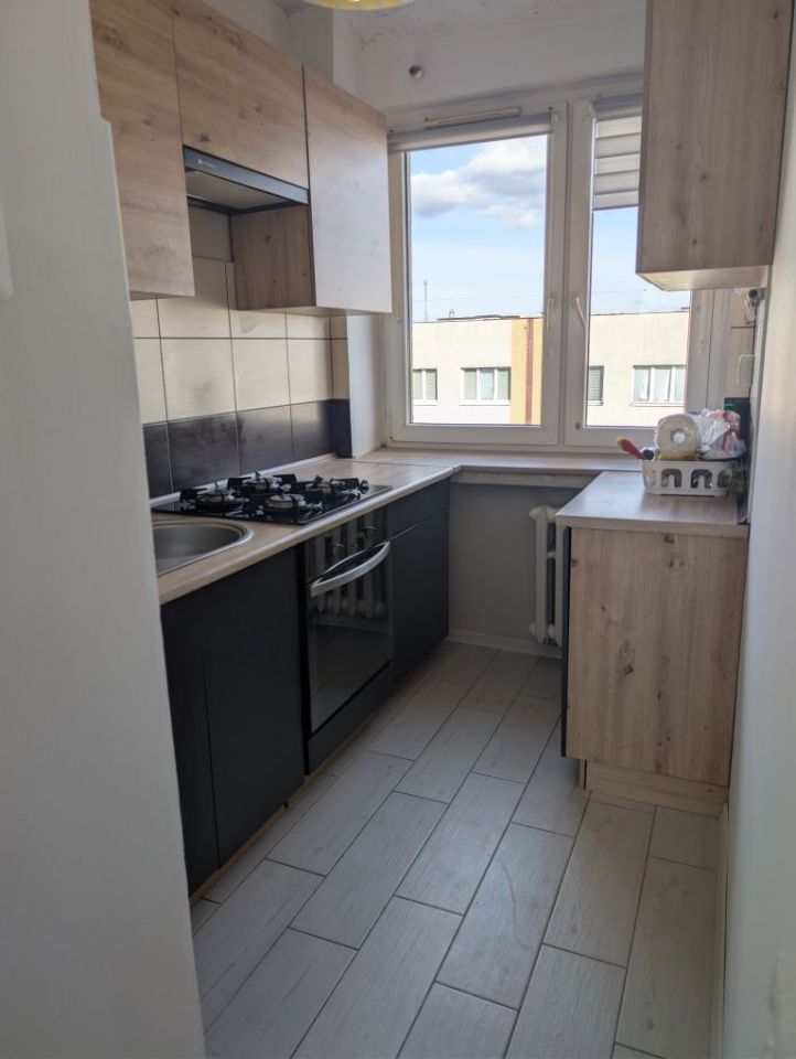 Mieszkanie 3-pokojowe Jastrzębie-Zdrój, os. 1000-lecia. Zdjęcie 2