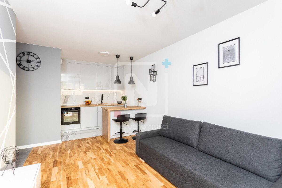 Mieszkanie 3-pokojowe Warszawa Śródmieście, ul. Grzybowska