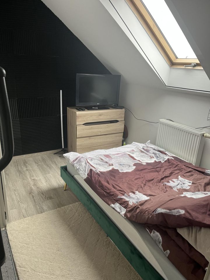 Mieszkanie 2-pokojowe Chobot. Zdjęcie 7