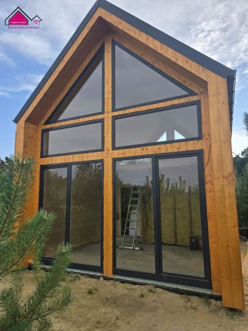 dom wolnostojący, 4 pokoje Mlecze, ul. Świerkowa. Zdjęcie 3