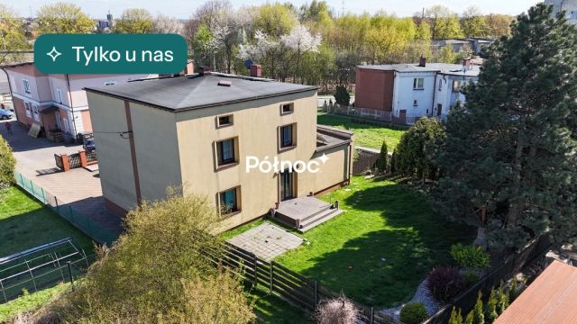 dom wolnostojący, 5 pokoi Radzionków. Zdjęcie 1