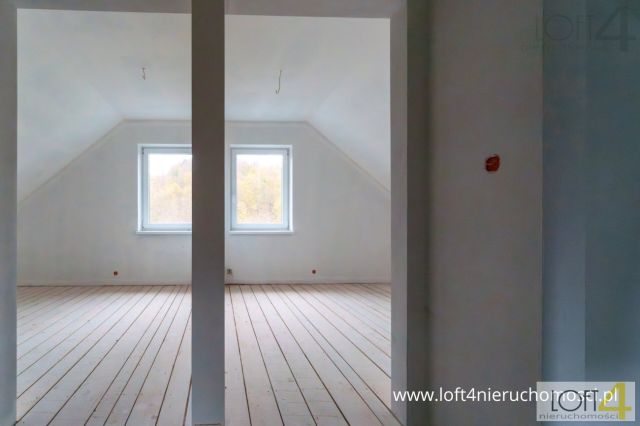 dom wolnostojący, 7 pokoi Laskowa. Zdjęcie 12
