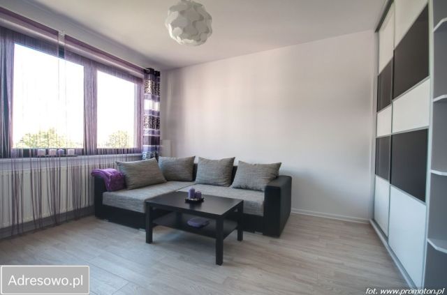 Mieszkanie 1-pokojowe Warszawa Wola, ul. Sztuk Pięknych. Zdjęcie 1