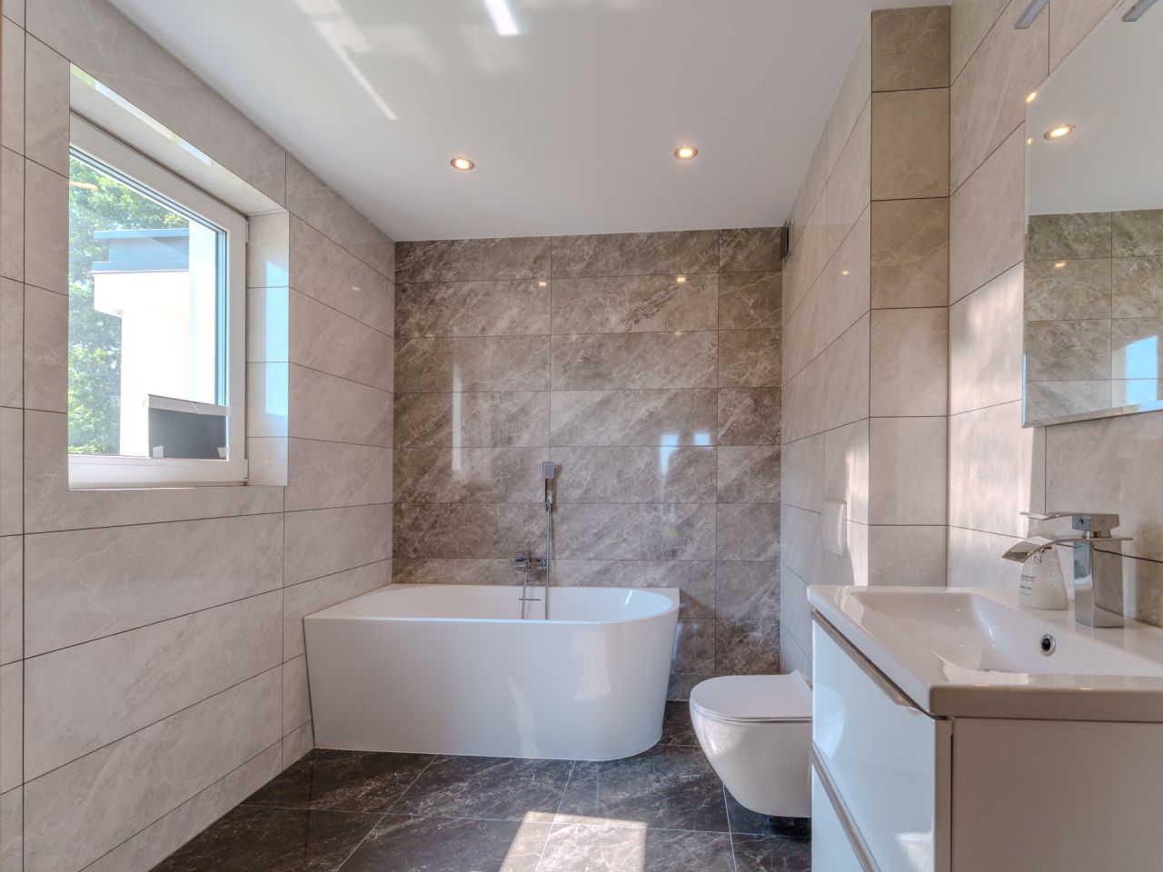 dom wolnostojący Nowy Sącz, ul. Ruchu Ludowego. Zdjęcie 8