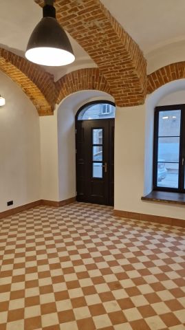 Lokal Kłodzko Centrum, ul. Waleriana Łukasińskiego. Zdjęcie 1