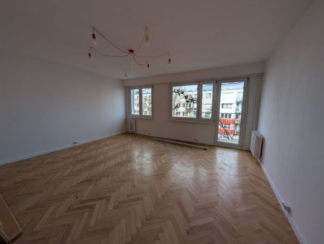 Mieszkanie 3-pokojowe Włocławek Zazamcze, ul. Wesoła. Zdjęcie 1