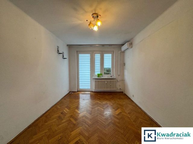 Mieszkanie 3-pokojowe Jasło, ul. Kornela Ujejskiego. Zdjęcie 2