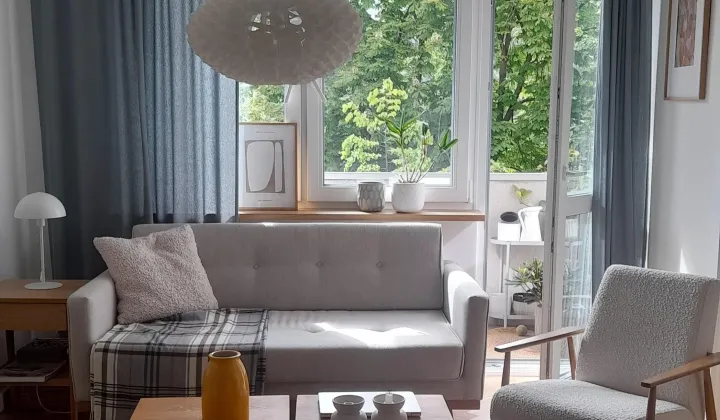 Mieszkanie 2-pokojowe Warszawa Śródmieście, Okrąg