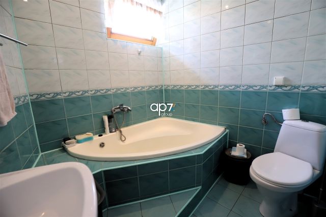 dom wolnostojący, 5 pokoi Wieliczka, ul. ks. Zygmunta Goliana. Zdjęcie 12