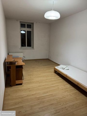 Mieszkanie 4-pokojowe Sosnowiec Centrum, ul. Hugo Kołłątaja. Zdjęcie 1