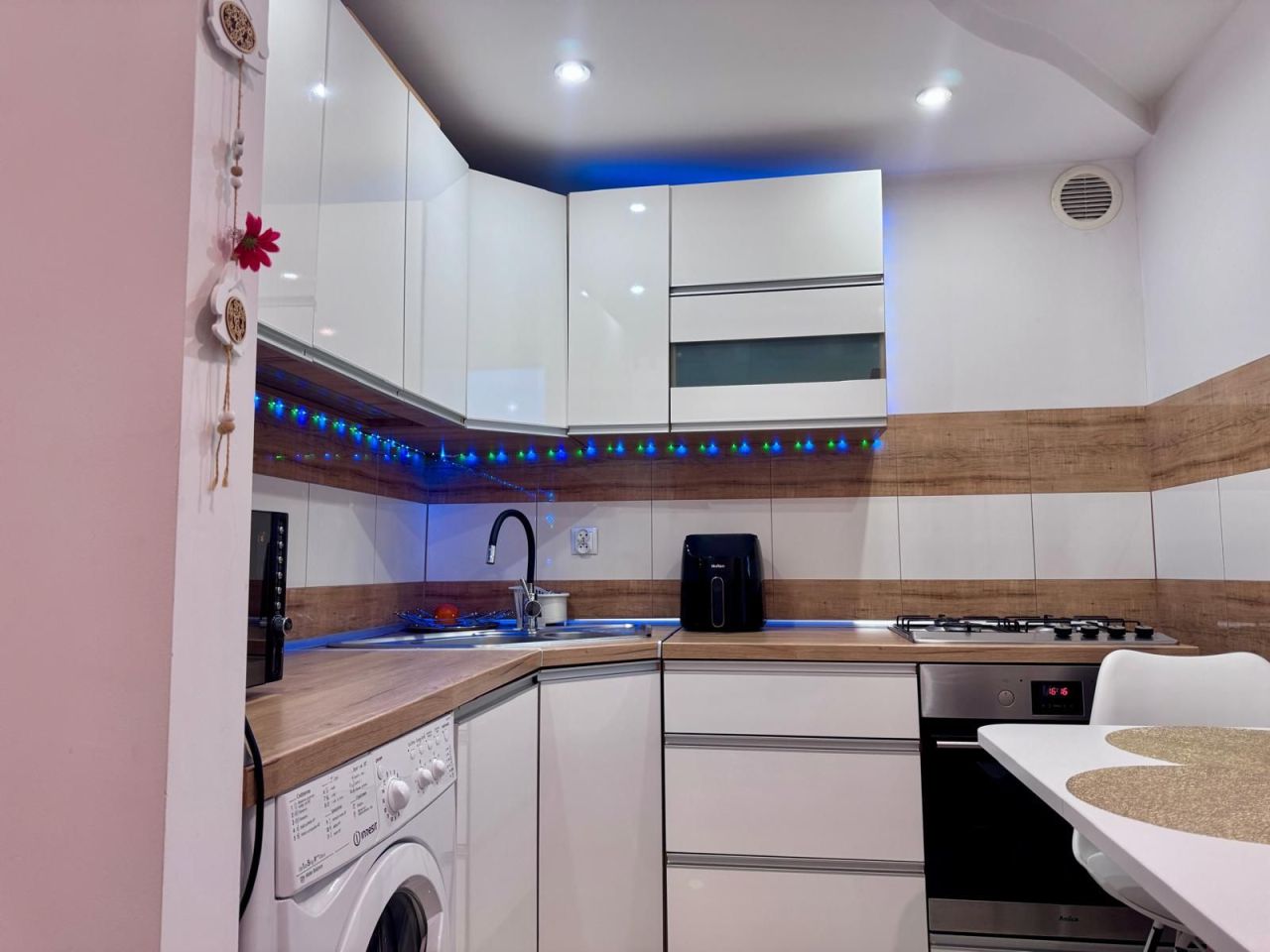 Mieszkanie 3-pokojowe Ostrowiec Świętokrzyski, ul. Jana Kochanowskiego. Zdjęcie 6