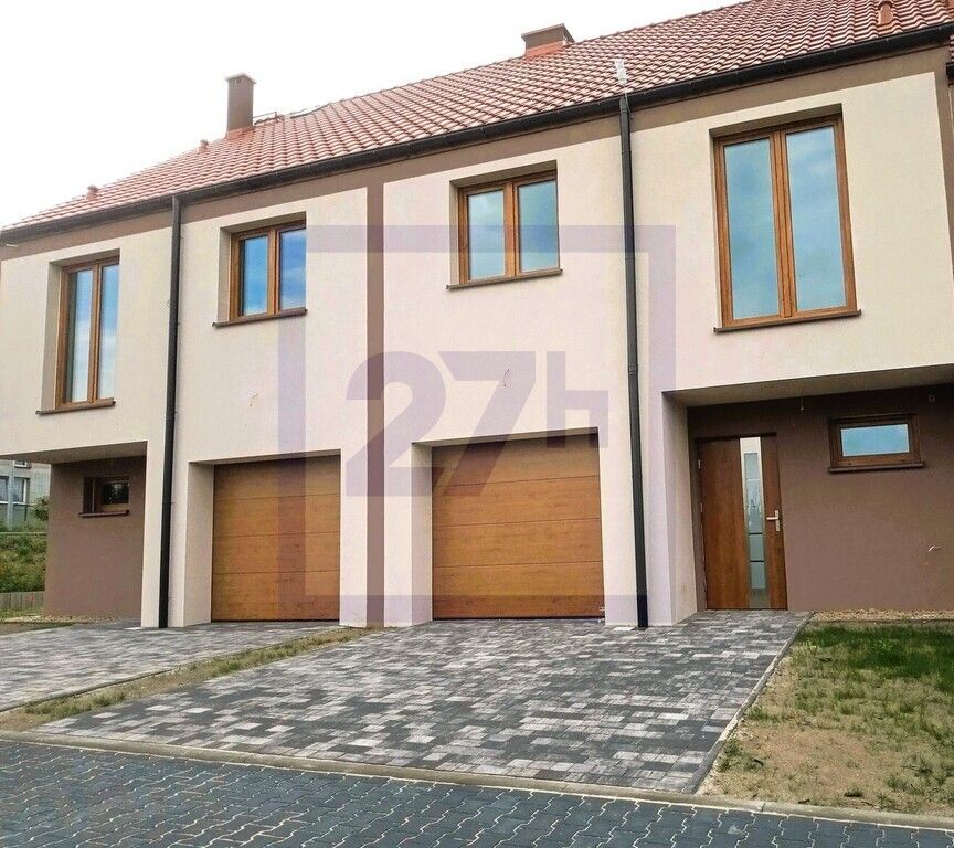 dom szeregowy, 5 pokoi Miękinia, ul. Osiedlowa. Zdjęcie 1