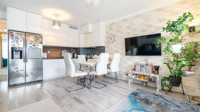 Mieszkanie 3-pokojowe Kraków Swoszowice, ul. Macieja Dębskiego. Zdjęcie 1