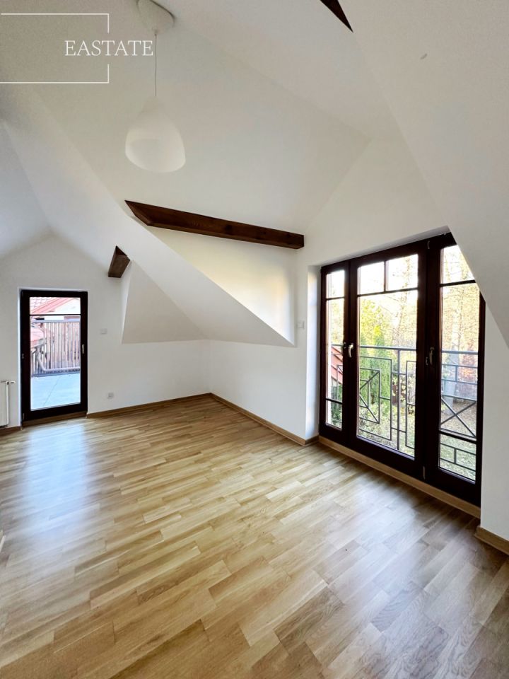 bliźniak, 7 pokoi Konstancin-Jeziorna, ul. Bartosza Głowackiego. Zdjęcie 12