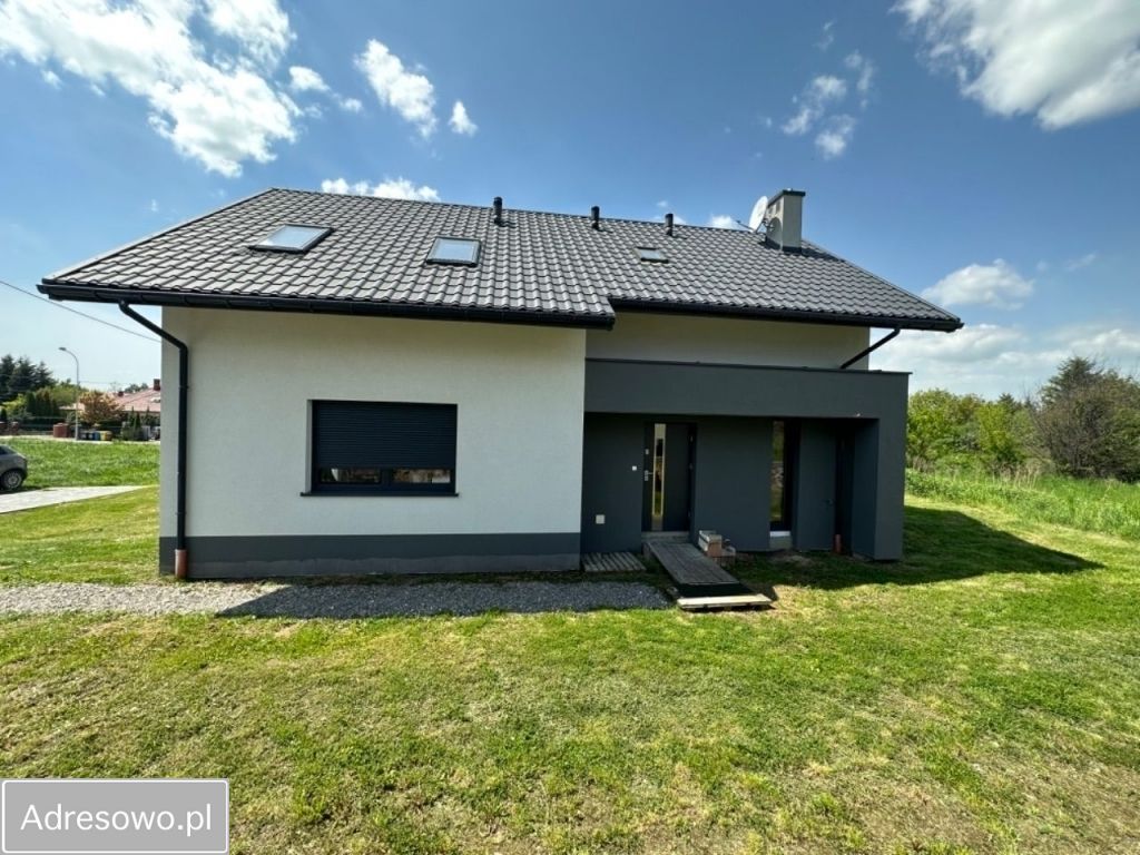 dom wolnostojący, 5 pokoi Rzeszów Zalesie, ul. Henryka Wieniawskiego