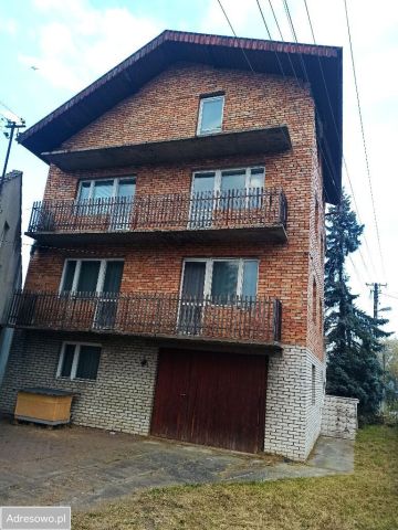 dom wolnostojący Zabierzów, ul. Rodziny Poganów. Zdjęcie 1