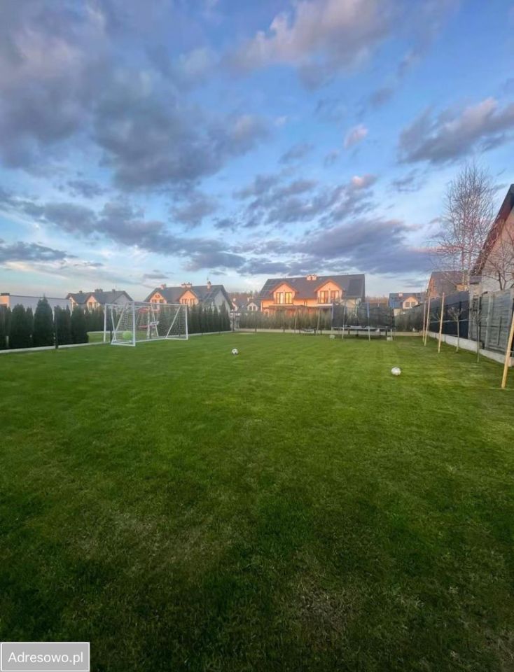 bliźniak, 5 pokoi Książenice. Zdjęcie 5