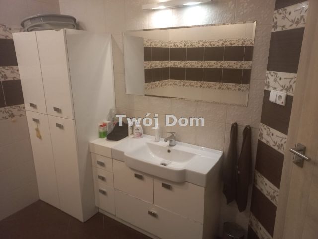 dom wolnostojący, 3 pokoje Zielonka. Zdjęcie 7