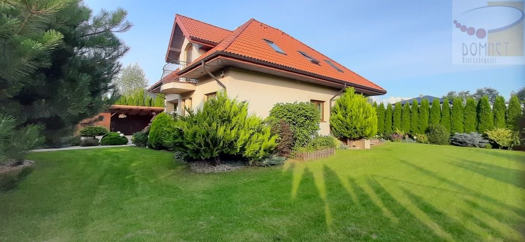 dom wolnostojący, 5 pokoi Brwinów. Zdjęcie 2