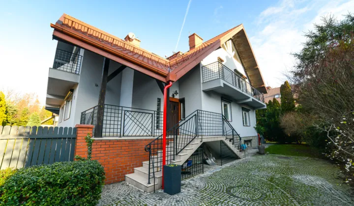 bliźniak, 8 pokoi Komorów, ul. Szmaragdowa