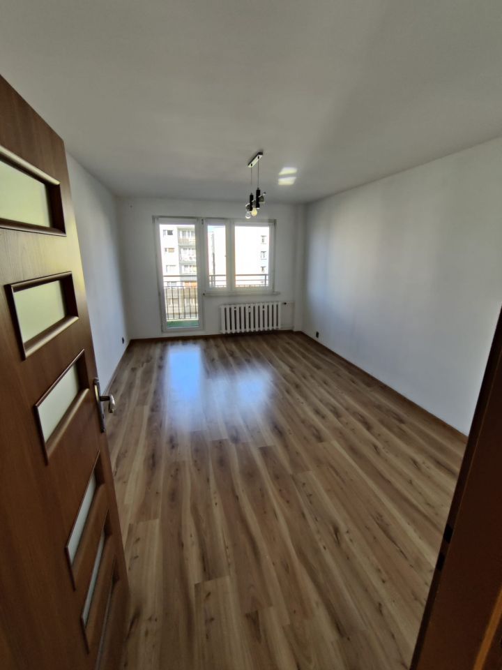 Mieszkanie 3-pokojowe Ruda Śląska Bykowina, ul. Alfonsa Zgrzebnioka. Zdjęcie 4