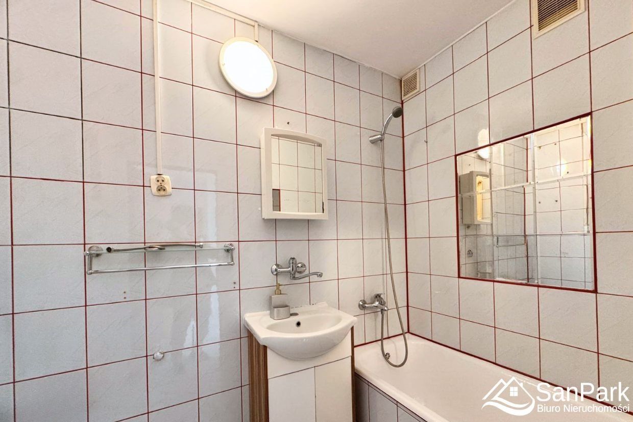 Mieszkanie 4-pokojowe Lesko, ul. Słowackiego. Zdjęcie 12