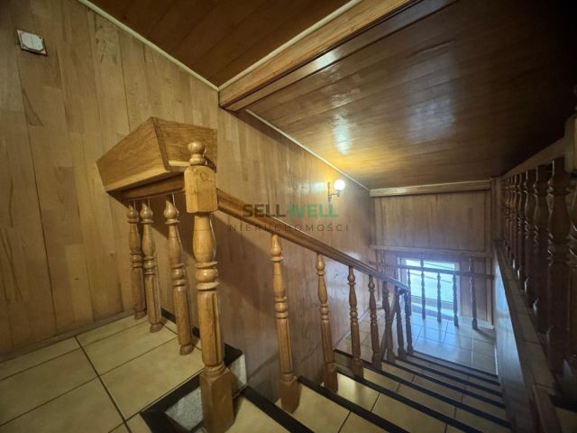 bliźniak, 12 pokoi Ochraniew. Zdjęcie 11