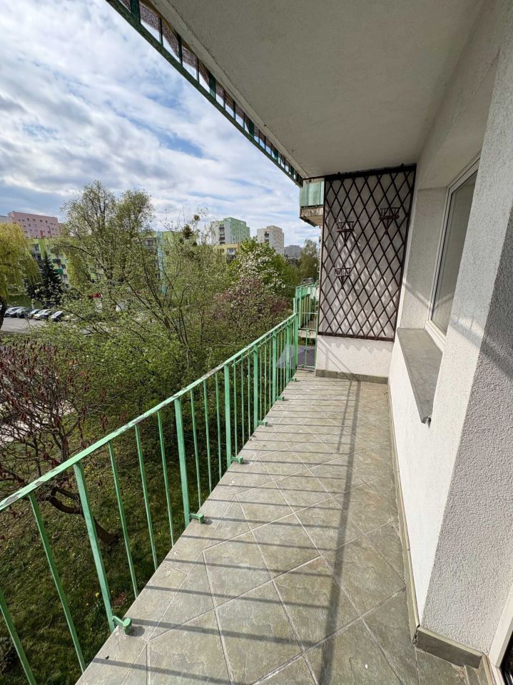 Mieszkanie 3-pokojowe Żyrardów. Zdjęcie 4