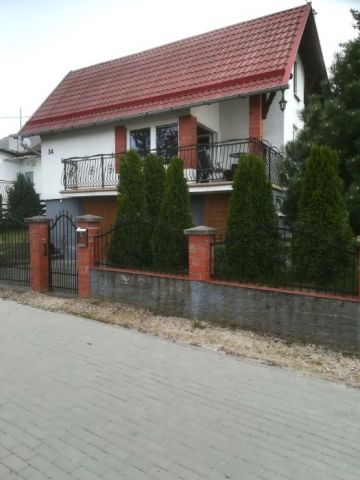 dom wolnostojący, 3 pokoje Charzykowy, ul. Różana. Zdjęcie 1