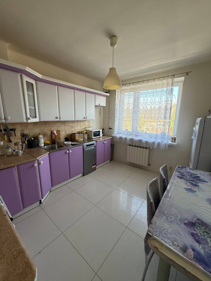 Mieszkanie 3-pokojowe Obory, Obory. Zdjęcie 2